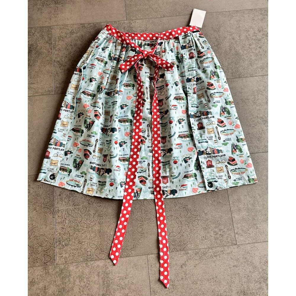NWT I Love Portland Oregon Apron Red White Polkadot Iconic Locations kitchen fun